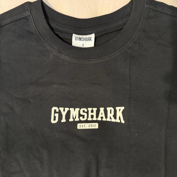 Gymshark Collegiate Lifestyle Long Sleeve Workout Shirt - Picture 2 of 3